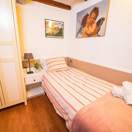 Rustic Poble Sec Apartment Barcelona Eksteriør billede
